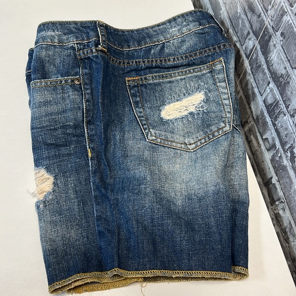 ‎Refuge - Picture 2 of 5